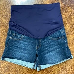 Full Panel Maternity Jean Shorts Size Small
